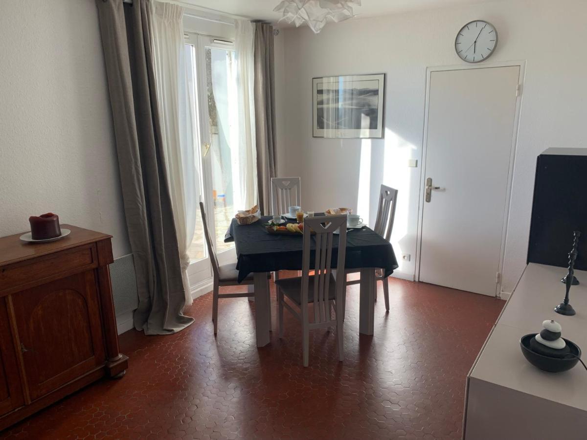 Les Terrasses Des Gardies Bed & Breakfast Pignan ภายนอก รูปภาพ
