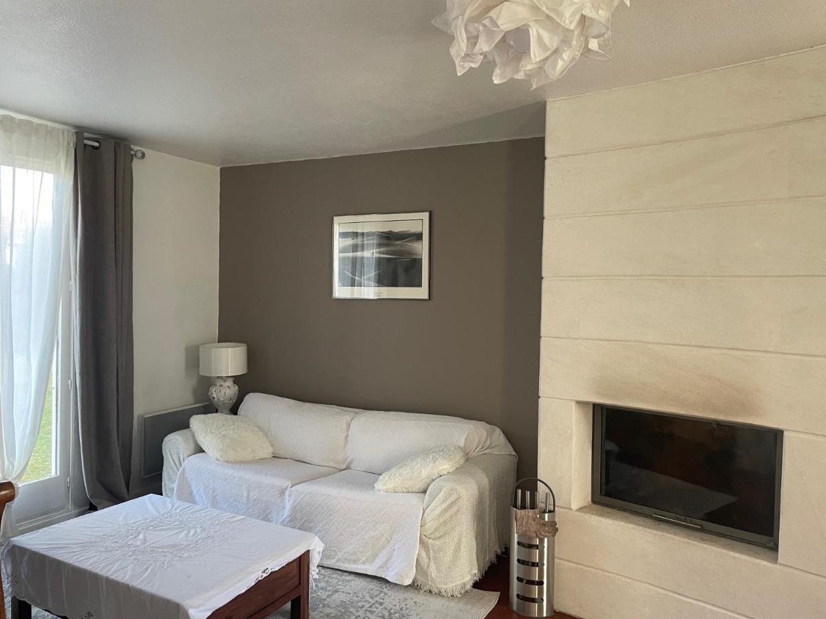 Les Terrasses Des Gardies Bed & Breakfast Pignan ภายนอก รูปภาพ