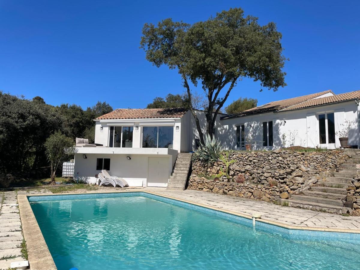 Les Terrasses Des Gardies Bed & Breakfast Pignan ภายนอก รูปภาพ